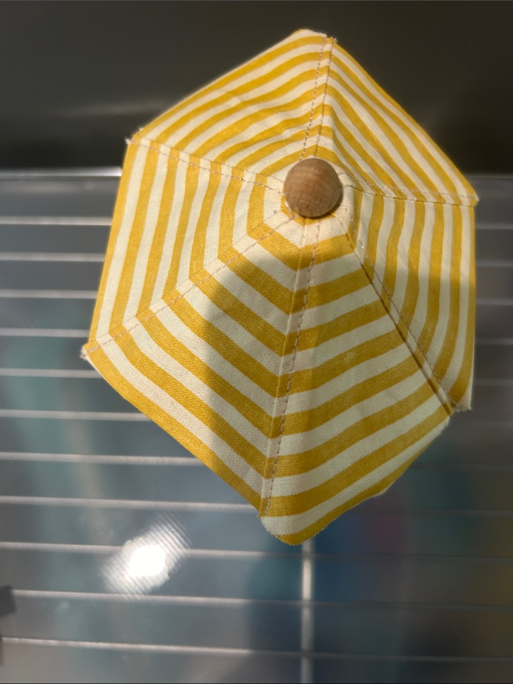 Maileg Striped Beach Chairs and Umbrella Set Retired - Picture 6 of 10